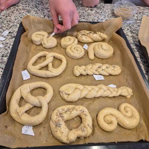 Kreativ mit Brotteig!