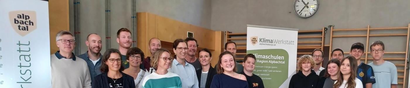 schülergruppe auftaktveranstaltung Klimaschulen